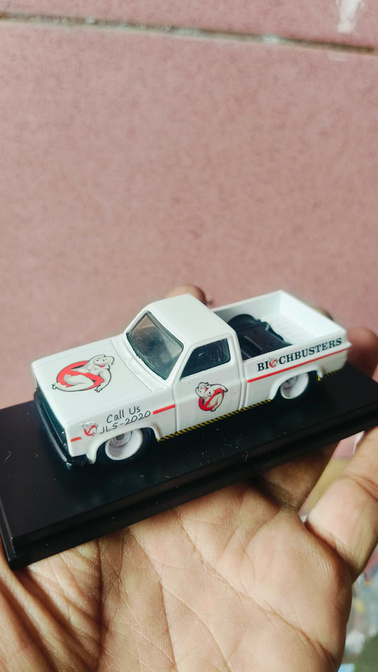 B!iotchBusters 1983 Silverado