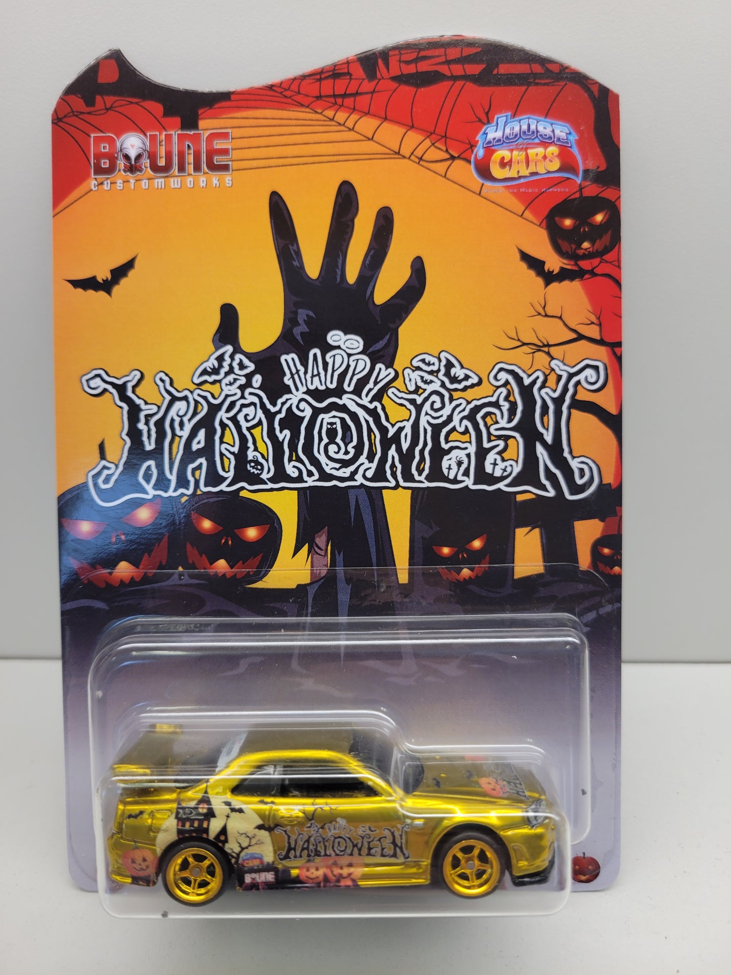 Gold 1 of 1 Chase Halloween R34 Nissan Skyline